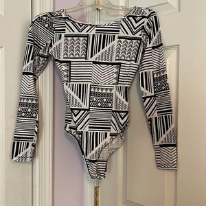 FOREVER 21 Leotard one piece boat neck long sleeve fashion piece - Size S